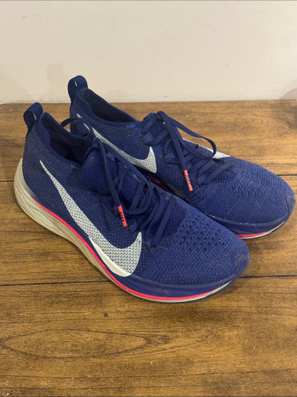 Nike Flyknit Running Shoes - Mens US 5.5 EUR 38